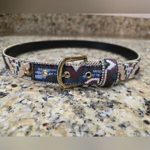 Women's Vintage 80's Elite Tapestry Waist Belt Gold Hardware, Size S 28 Inches
